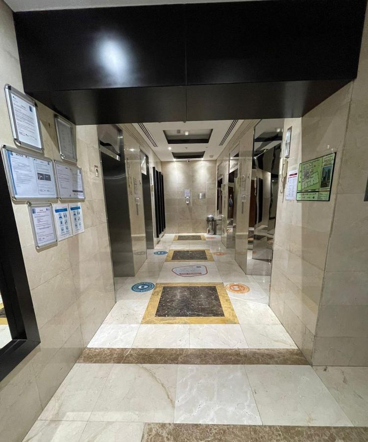 Appartement Near Metrocozy & Comfy 1br In Jlt Dubai